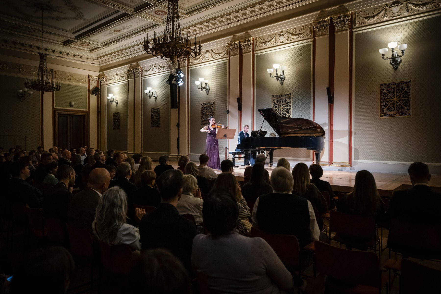 Karen Su in concert met Ruben Plazier